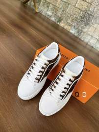 Picture of Louis Vuitton Shoes _SKULVsz35-40GDT011112684